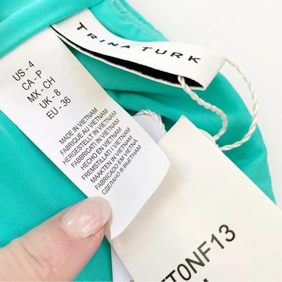 Trina Turk Cascais Wave One Shoulder One Piece Cutout Swimsuit Aquamarine Size 6 - Picture 10 of 11